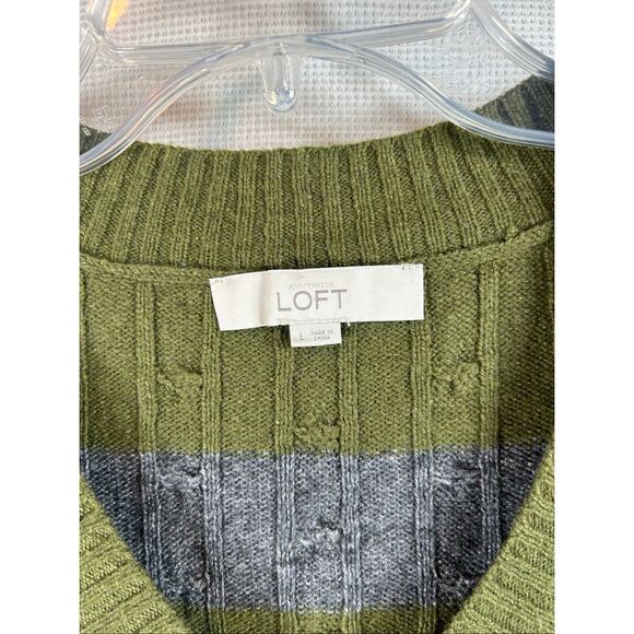 LOFT Green Gray Striped Sweater Women’s L Wool Blend V-Neck Cable Knit Soft Cozy - Picture 4 of 11